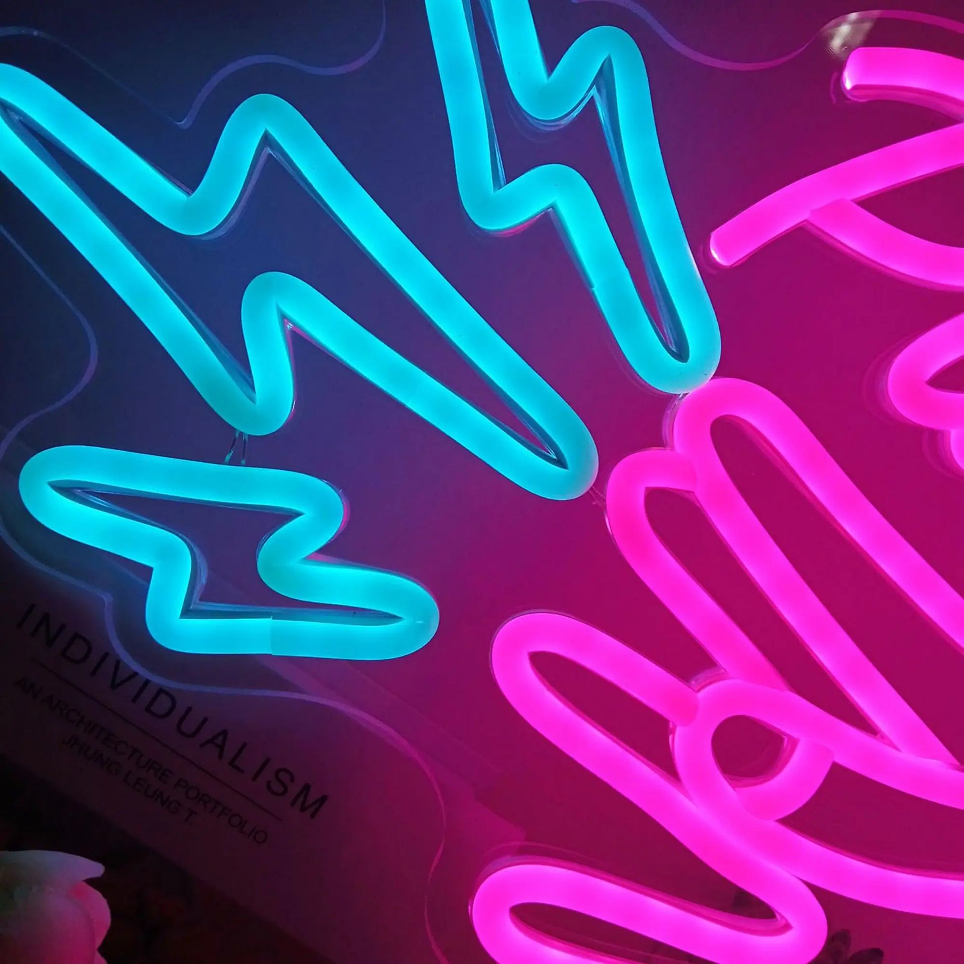 Plasmids Neon Sign – Power in Your Hands ⚡🧬